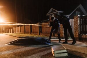 Almere - Woningoverval – Zeeltstraat - Almere
