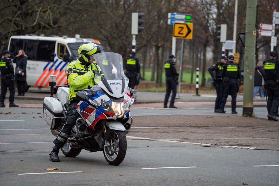 Almere – Explosie bij woning, politie zoekt getuigen