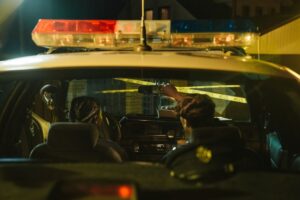 Politiekleding gestolen bij inbraak woning in Almere