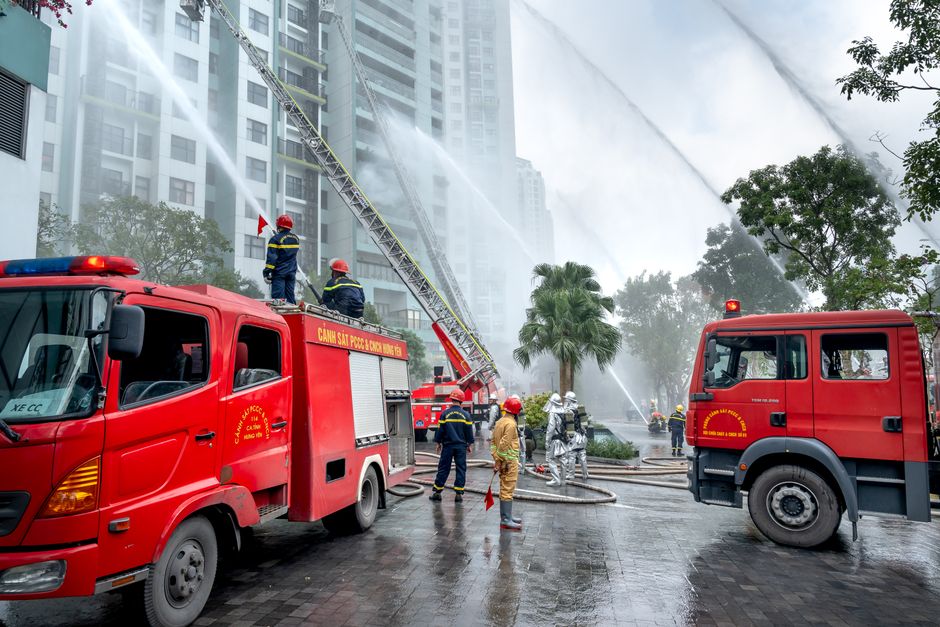 Brand aan boord van boot Achterwerf