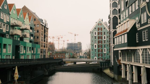 Nautilus College in Tussen de Vaarten blijft een dag gesloten vanwege veiligheidssituatie Nautilus College in Tussen de Vaarten blijft een dag gesloten vanwege veiligheidssituatie
