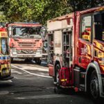 Kleine autobrand in Faunabuurt veroorzaakt door kortsluiting